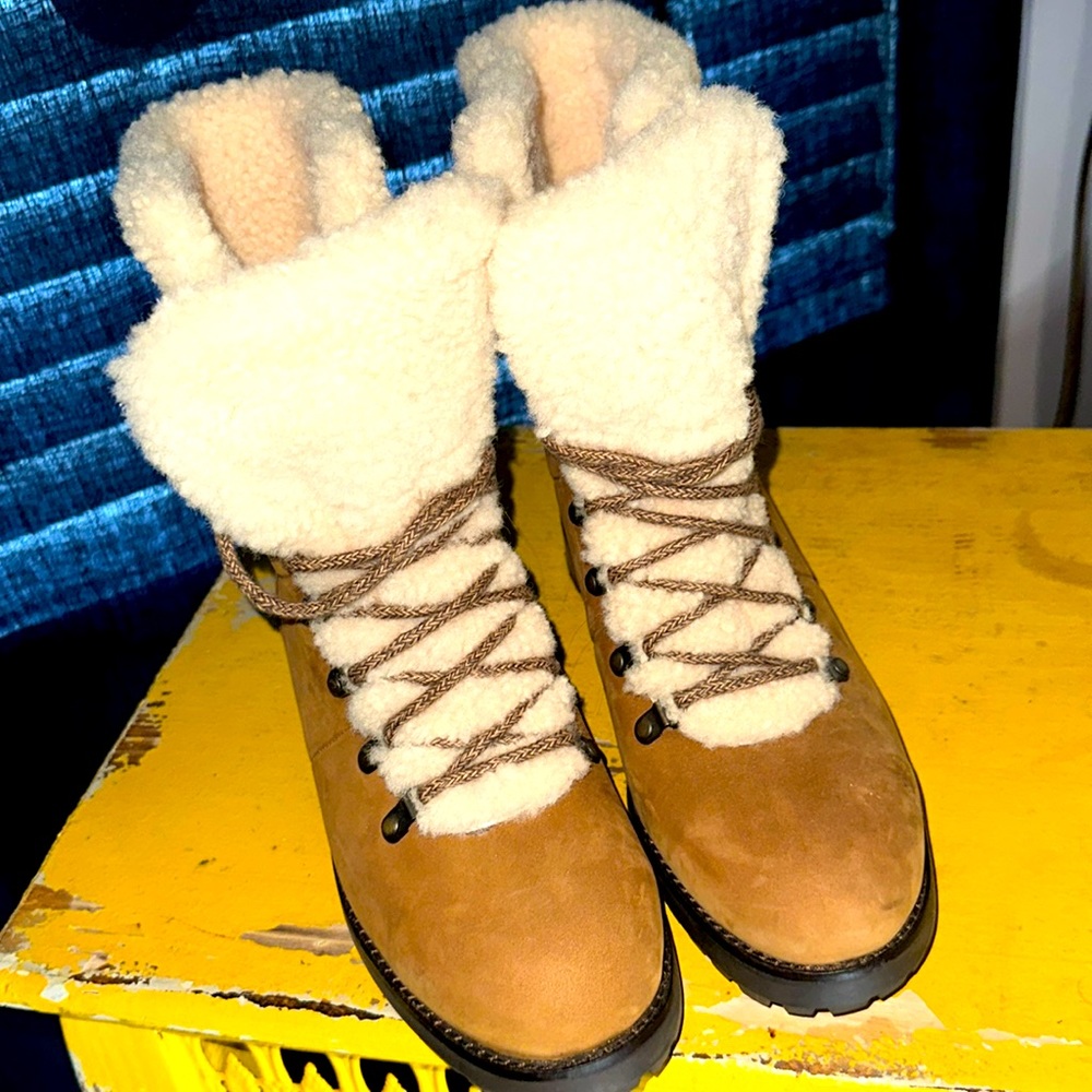 Women’s Ugg Combat Boots